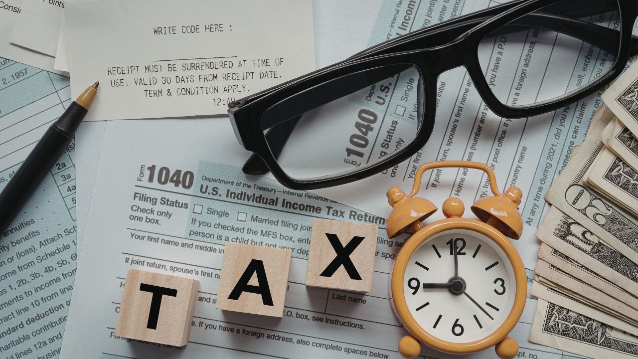 Best tax preparer near Houston