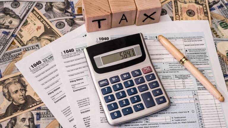 Personal vs. Business Tax Prep in Houston & Surrounding Areas — What’s the Difference?